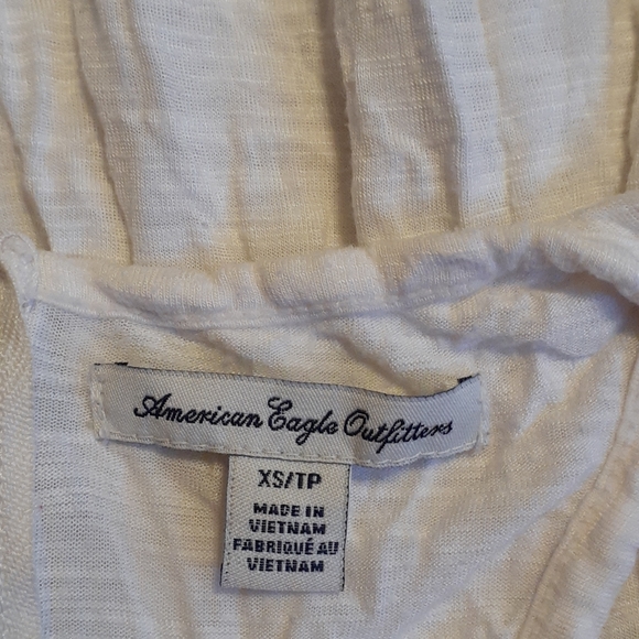 Crop top - Picture 3 of 3